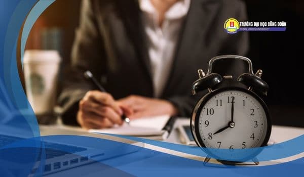 Featured image for: Học Văn Bằng 2 Quản Trị Nhân Lực: Đòn Bẩy Sự Nghiệp & Thăng Tiến