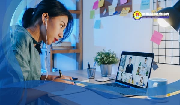 Featured image for: Chi phí học đại học từ xa có đắt không? Các yếu tố ảnh hưởng